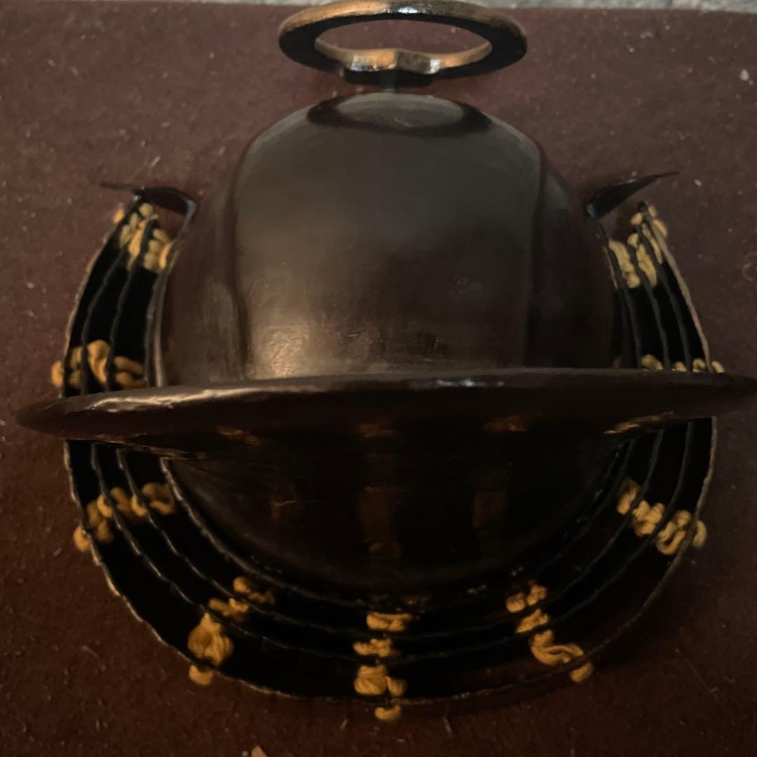 鉄地変わり兜　　武具　甲冑　鎧　兜　具足