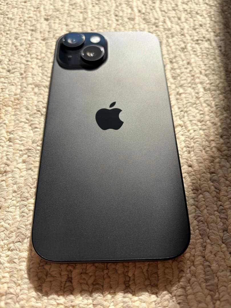 Apple iPhone 15 ブラック 128GB