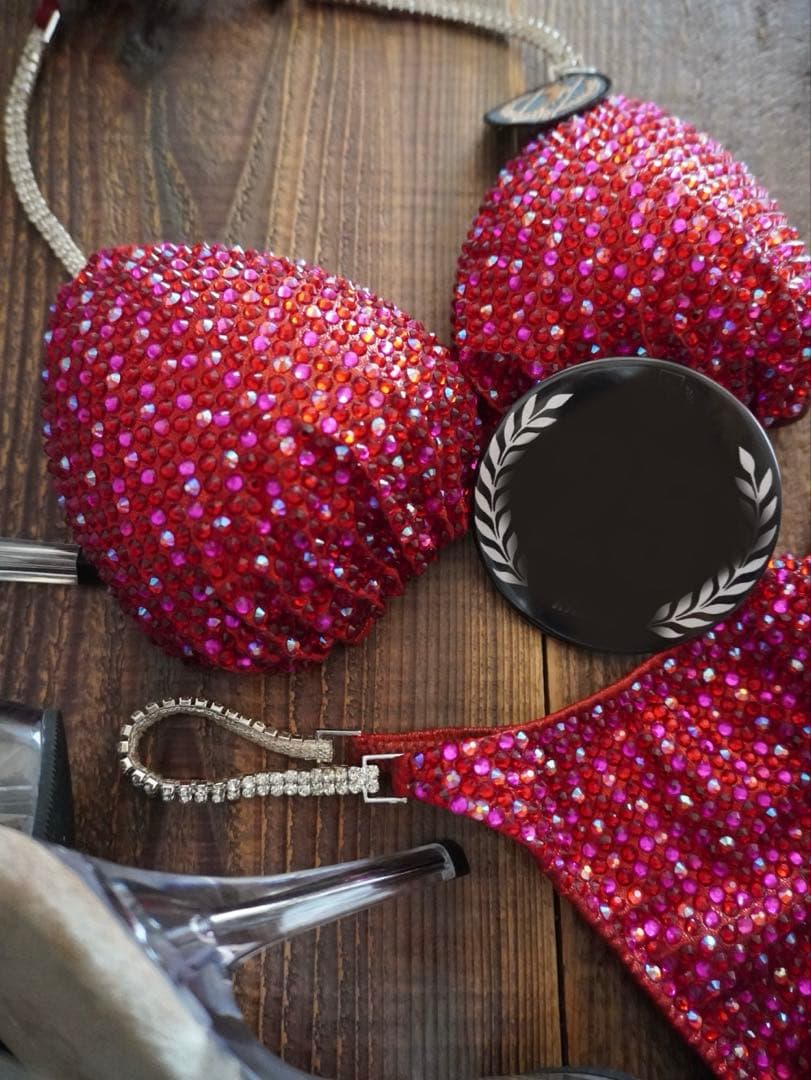 コンテスト　ビキニ　NABBA