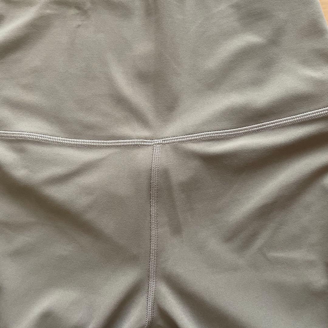 ヨガ・ピラティス lululemon Align SHR Pant26