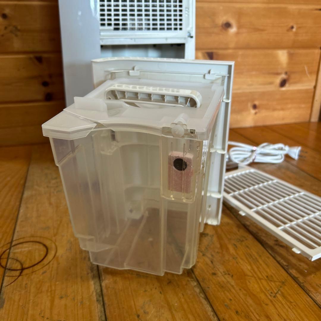 シャープ 23畳 冷風・衣類乾燥除湿機 コンパクトクール CM-L100 良品