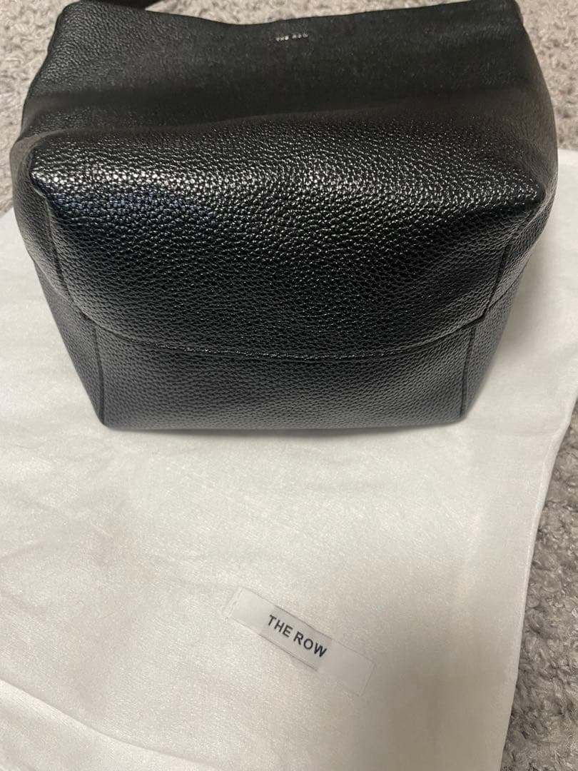 トートバッグ　the row ロゴ付き