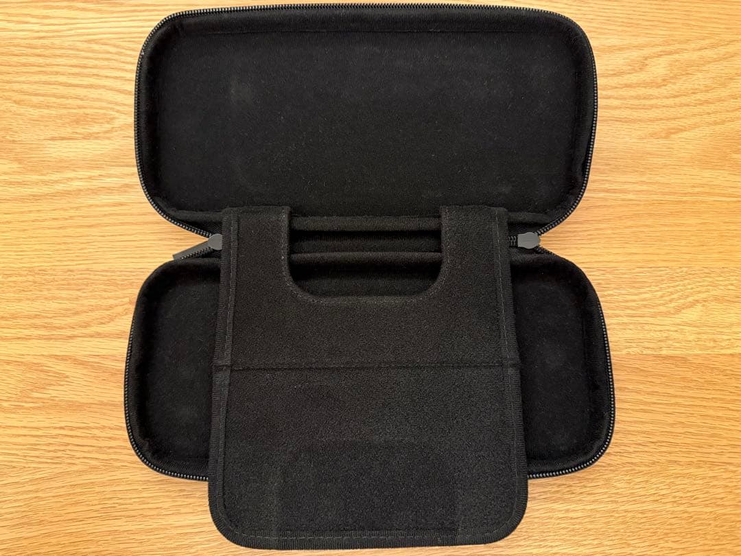 【ピカブイ限定モデル】NintendoSwitch本体+キャリングケース