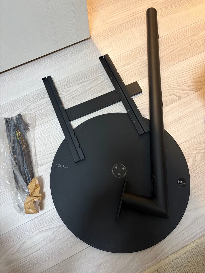 ブラック 円形 テレビ台 調整可能