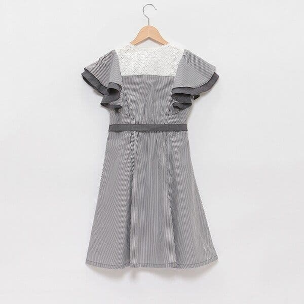 【新品】mezzo piano junior ラッフル袖 ワンピース 150