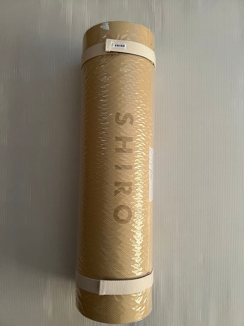 送料込　SHIRO GOLDステージ限定アイテム「ヨガマット」
