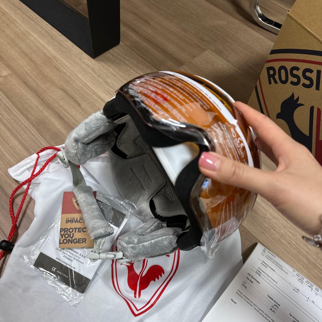 ク*ロ様 スキー、スノボヘルメットROSSIGNOL impacts ヘルメット