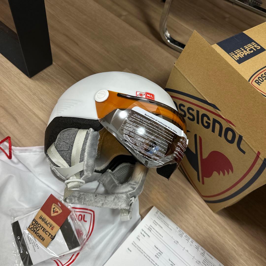 ク*ロ様 スキー、スノボヘルメットROSSIGNOL impacts ヘルメット
