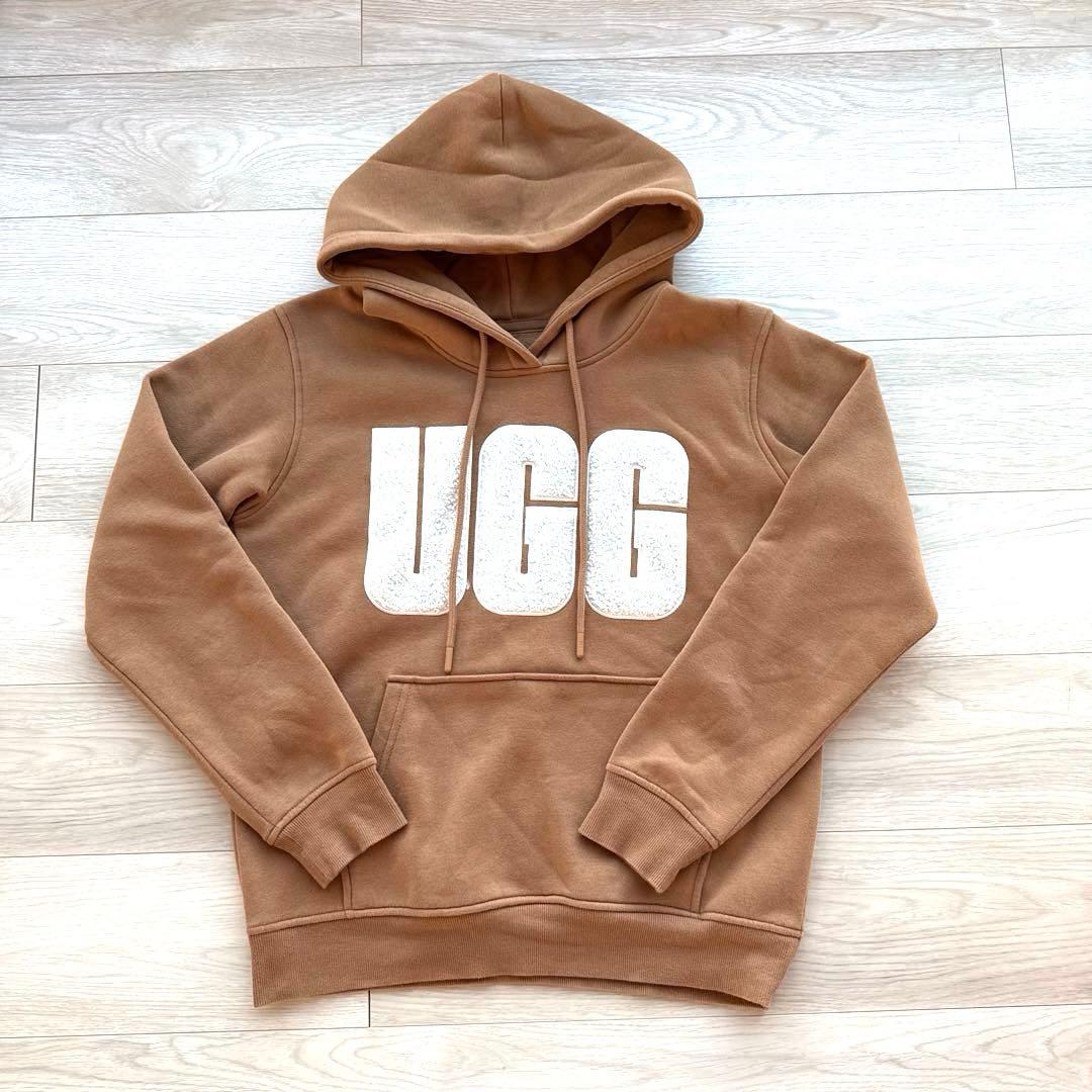 最終値下げ UGG ブラウン フード付きパーカー　キャメル　茶色