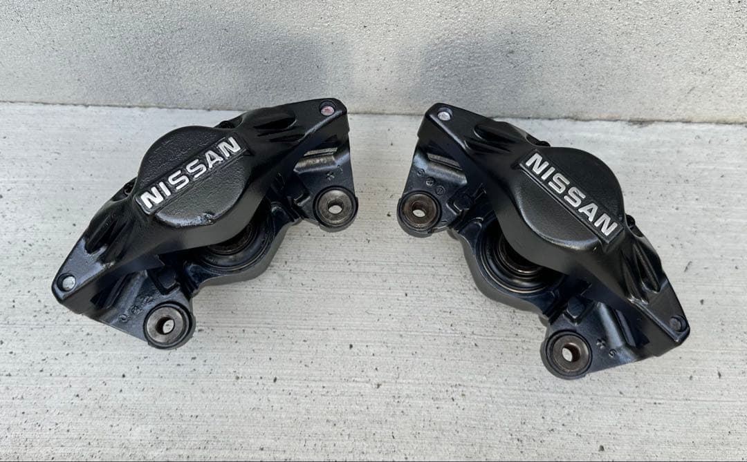 日産純正スカイライン(GT-R32-33-34)リアブレーキキャリパー2pot