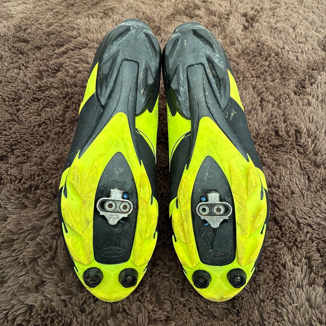 SHIMANO ロードバイク用シューズ　28.5cm