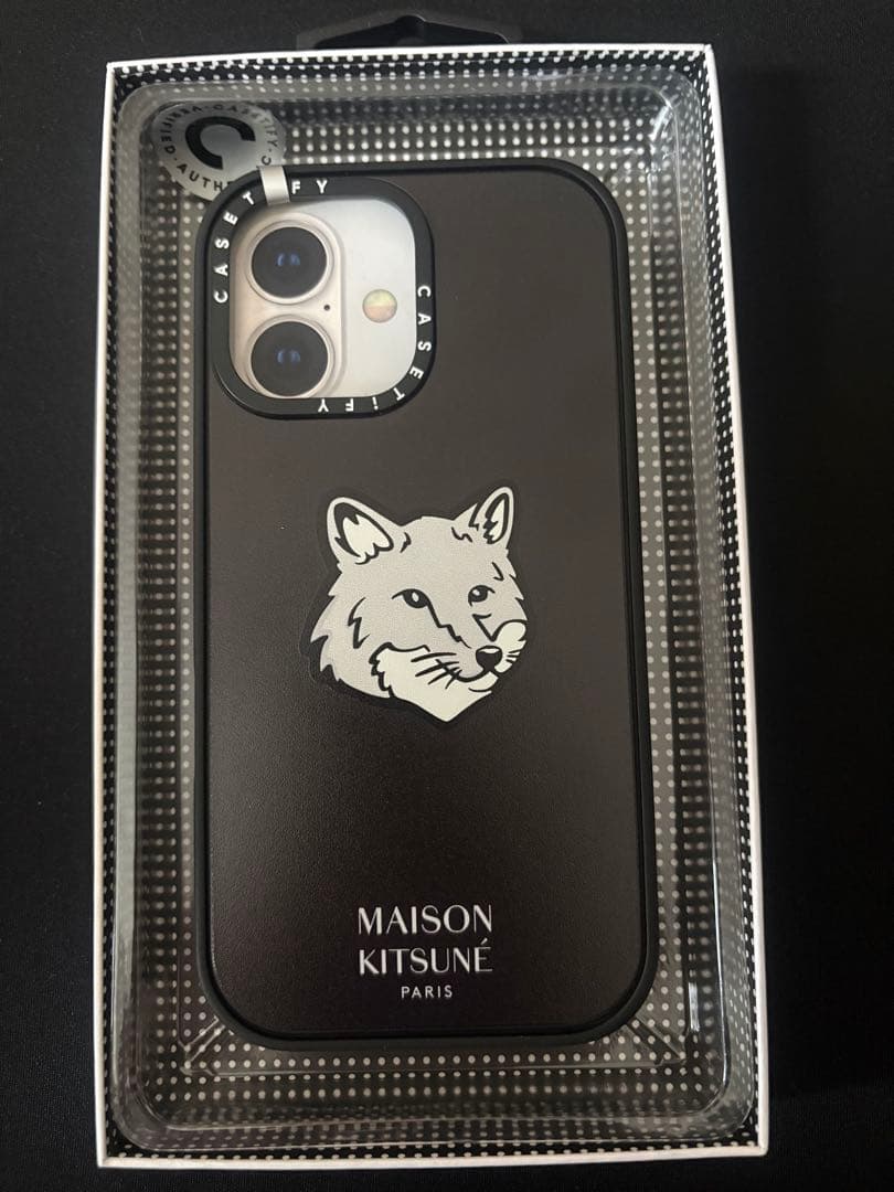 MAISON KITSUNÉ ブラック iPhone16 ケース