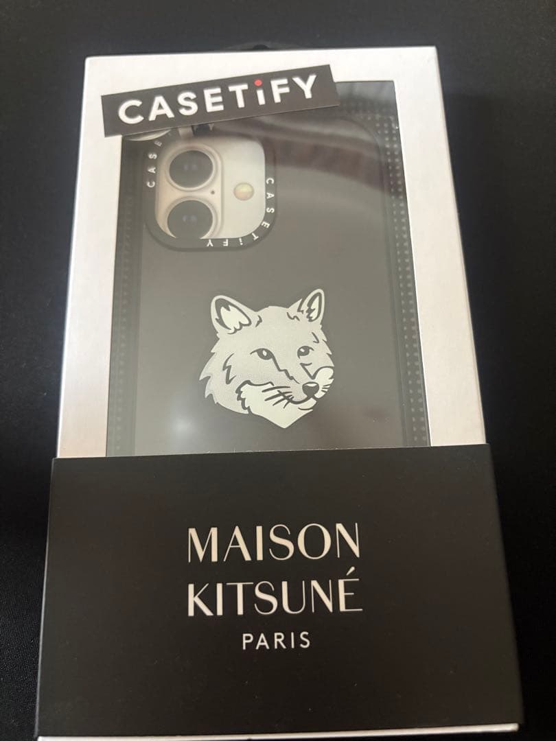 MAISON KITSUNÉ ブラック iPhone16 ケース