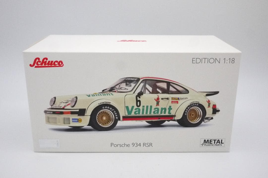 yujiyuji1/18 ポルシェ 934 RSR B.Wollek
