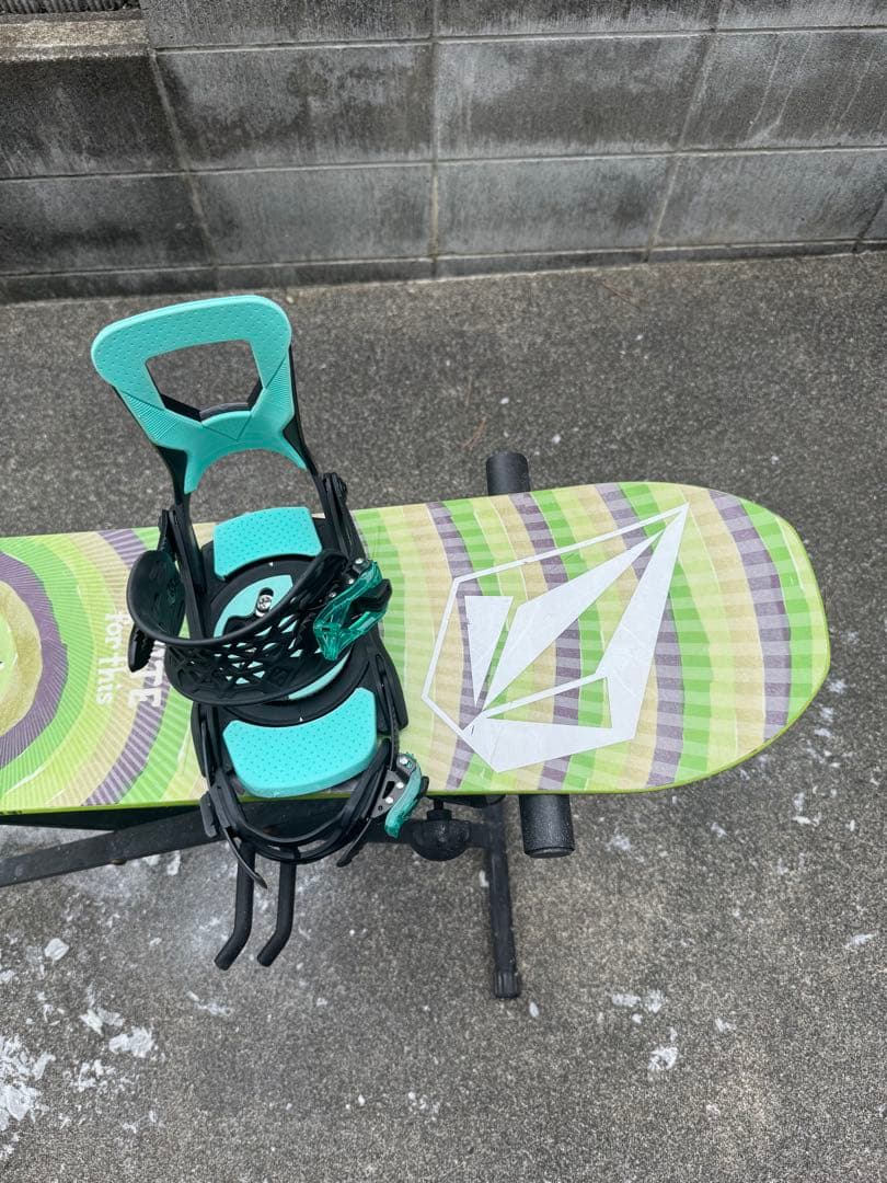 キッズ　ナイトロリッパー　ボルコム　121 サロモンブーツビンディング３点セット