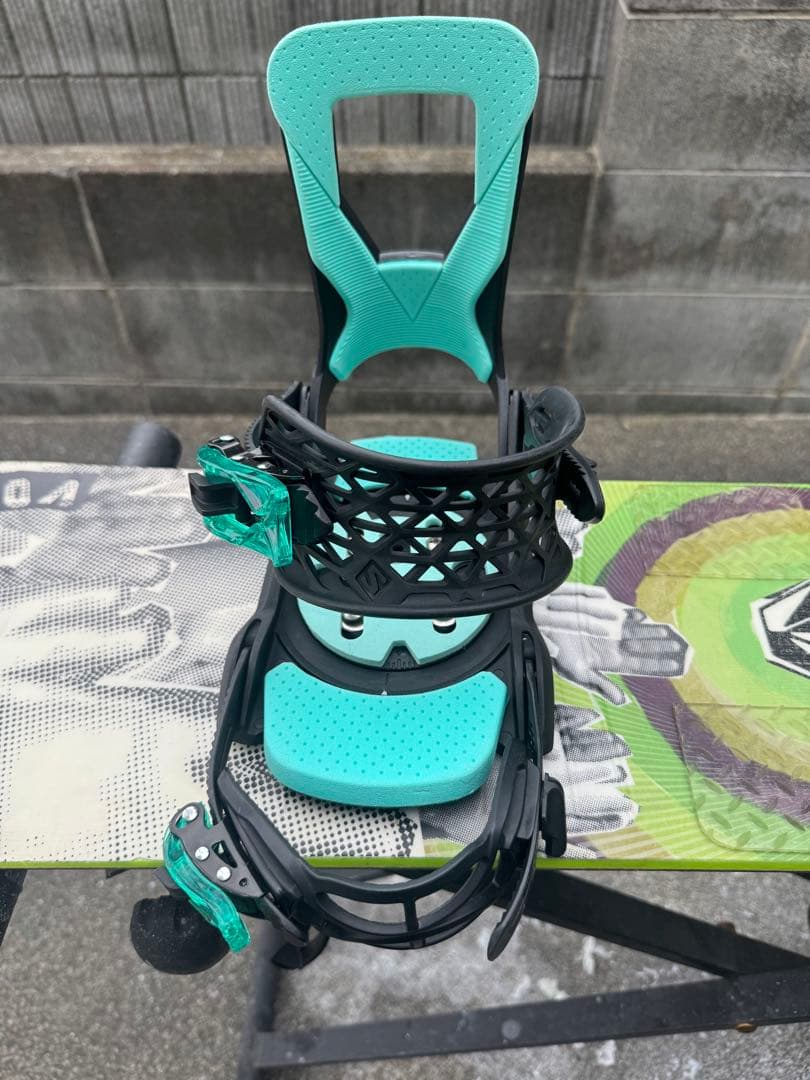 キッズ　ナイトロリッパー　ボルコム　121 サロモンブーツビンディング３点セット