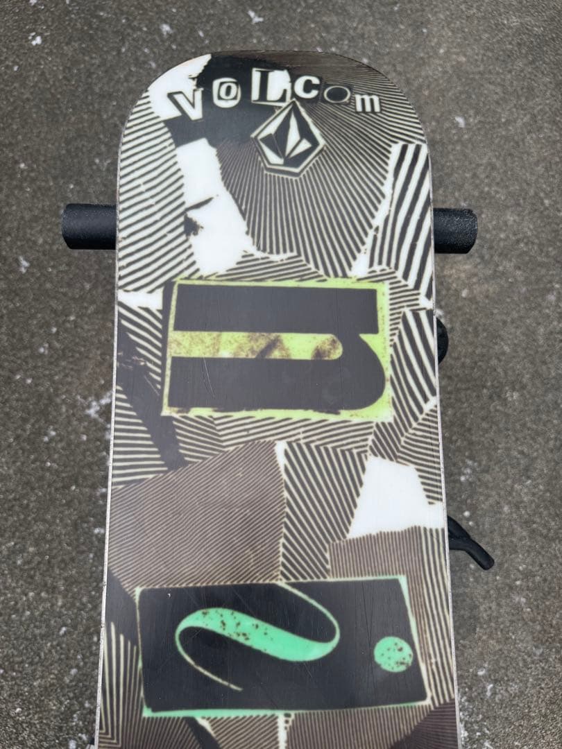 キッズ　ナイトロリッパー　ボルコム　121 サロモンブーツビンディング３点セット