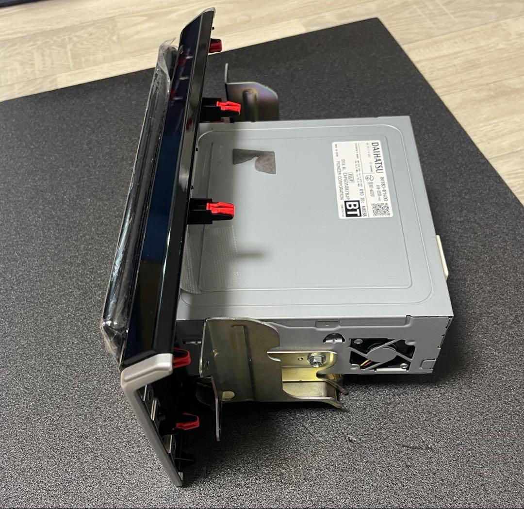 トヨタルーミー　9インチ 純正ディスプレイオーディオ