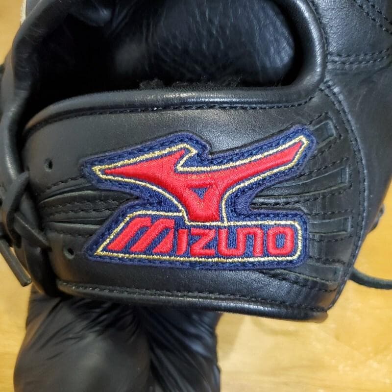 ミズノ MIZUNO 前田健太モデル 限定品 上位グレード 投手用 軟式グローブ