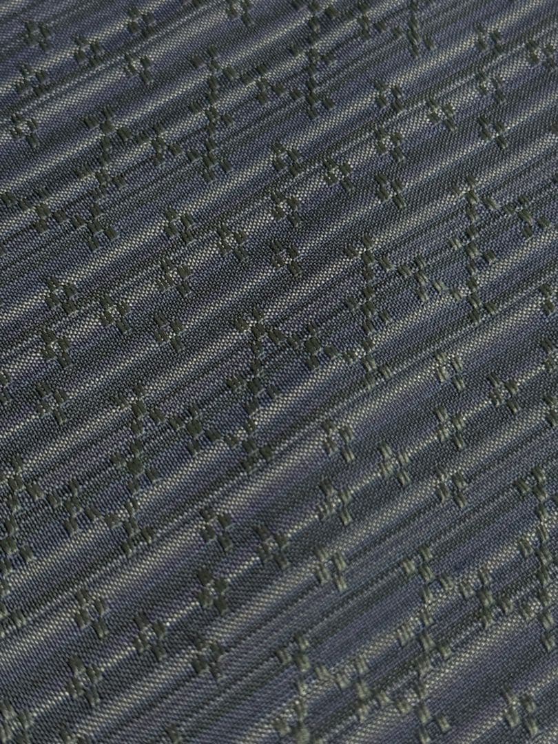 七*庵様 新品　紬　南風原花織　琉球絣　本場琉球　赤嶺忠　反物　手織り　赤嶺織