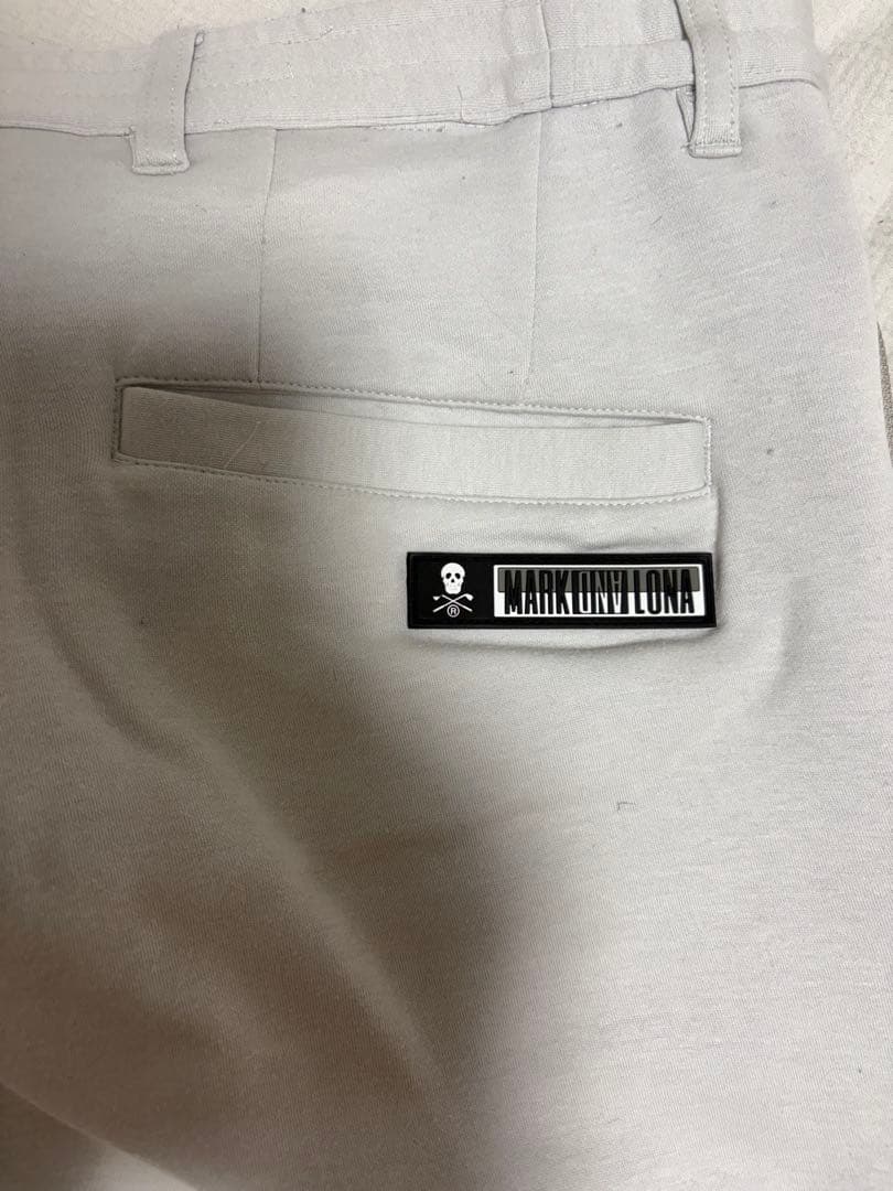 年末特価！　マーク&ロナ ウォーム軽量・伸縮ストレッチスリムパンツ　オフホワイト