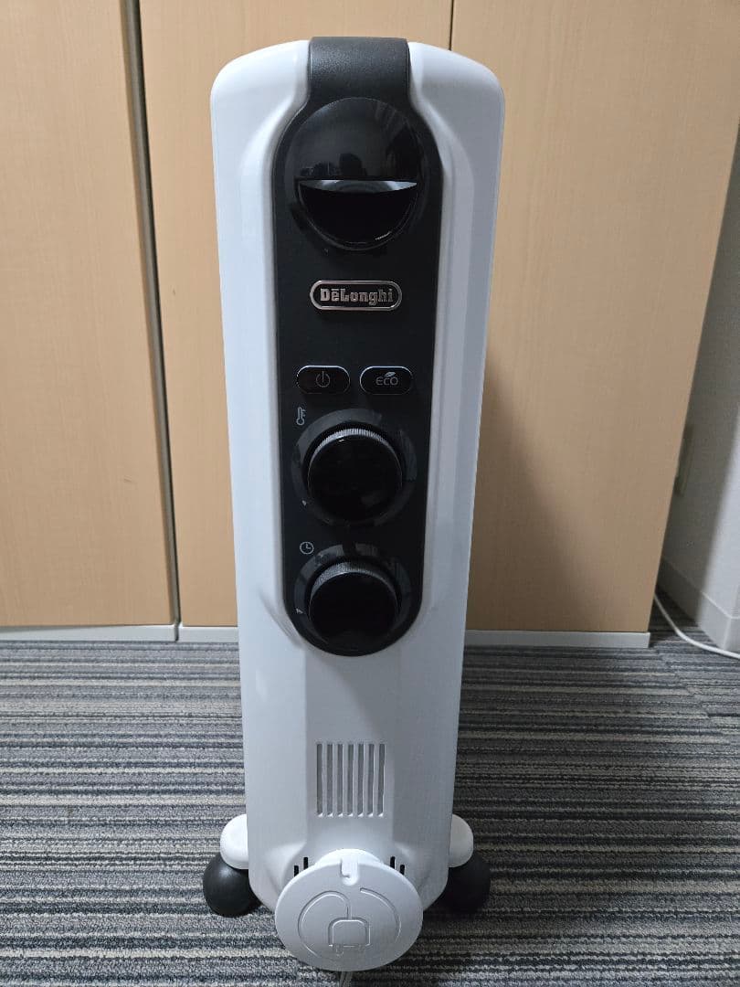 【美品】DeLonghi オイルヒーター RHJ35M1015-BK