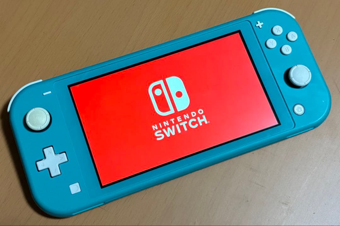 SWITCH LITEターコイズブルー　本体&充電器