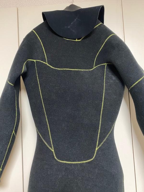 BEWET　ウェットスーツ　セミドライ　5×3ｍｍ　メンズMサイズ