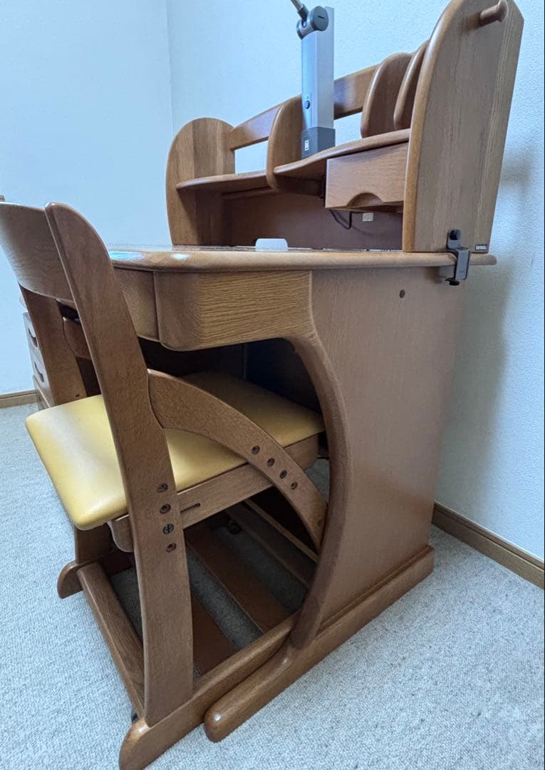カリモク学習机 ４点セット ２-④ 椅子