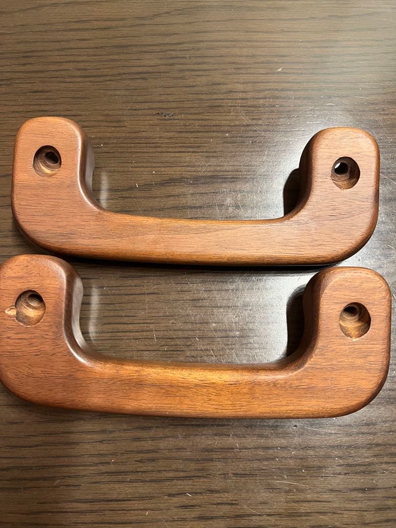 ハイエース200系 ELVAN エレバン アシストグリップ　2個セット