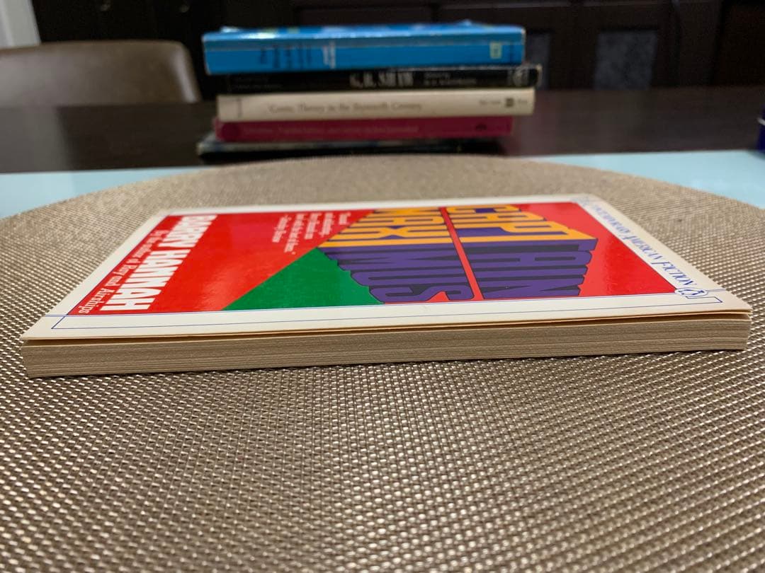 希少　Captain Maximus by Barry Hannah