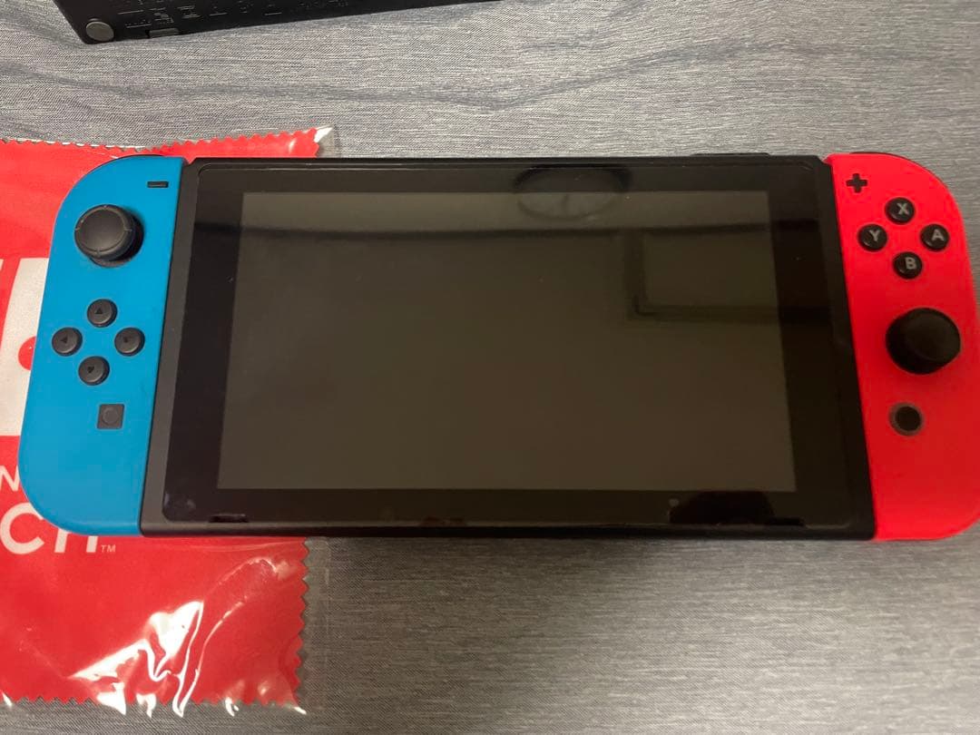 美品！箱無しSwitchマリオカートカセット付き！