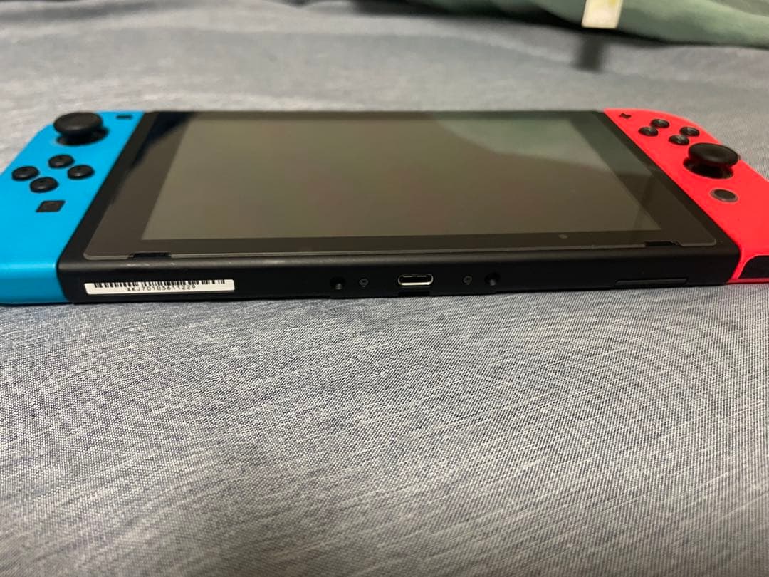 美品！箱無しSwitchマリオカートカセット付き！