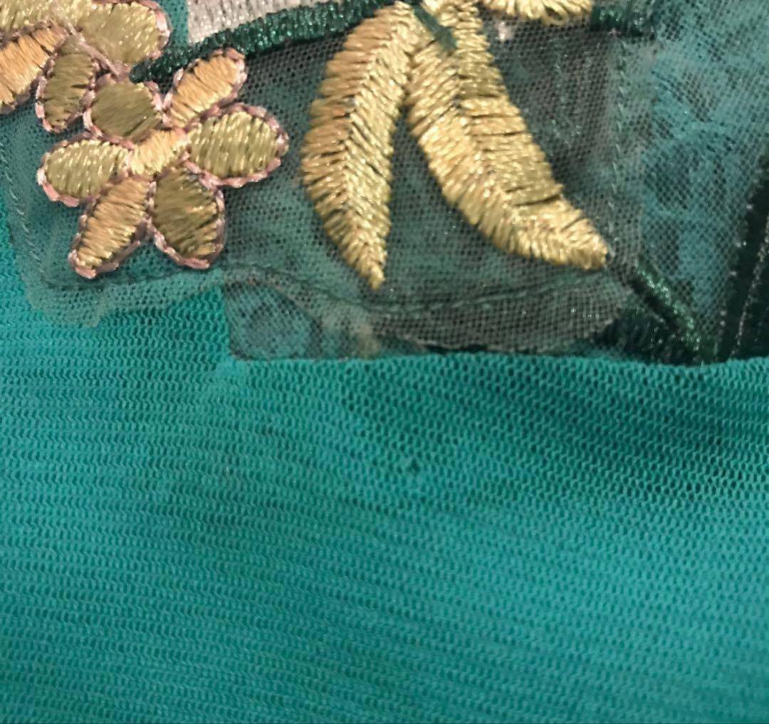 新品 ビビアンタム シフォンワンピース