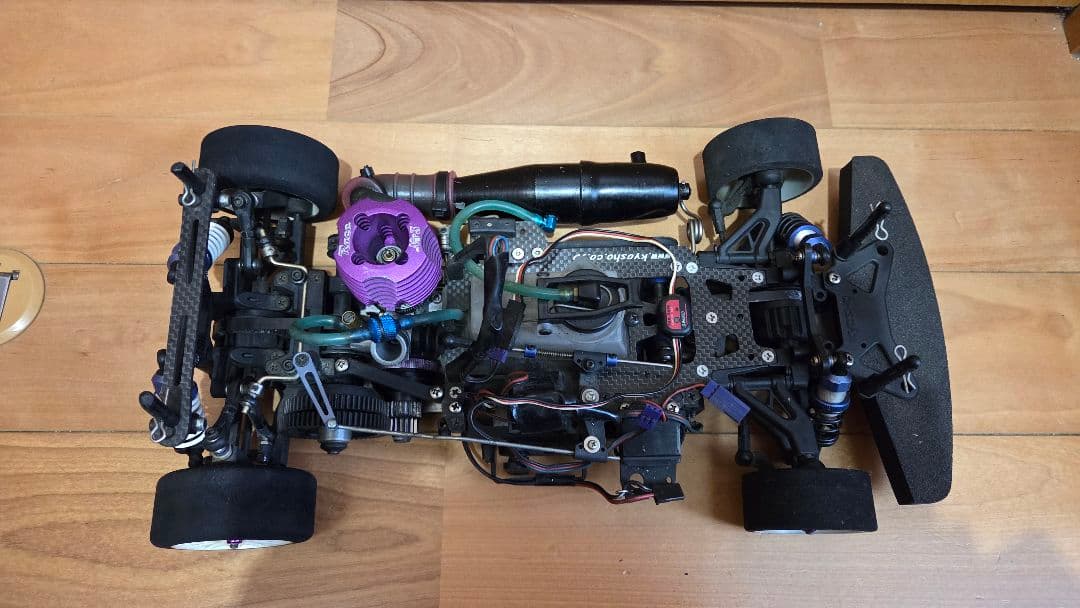 ラジコン エンジンカー 京商 V-ONE RRR 中古 エンジン始動確認済み