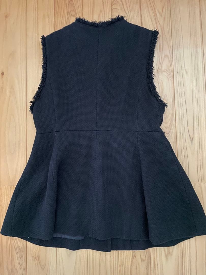 グリーンレーベルリラクシング　バスケット ペプラム ジレ　ユナイテッドアローズ