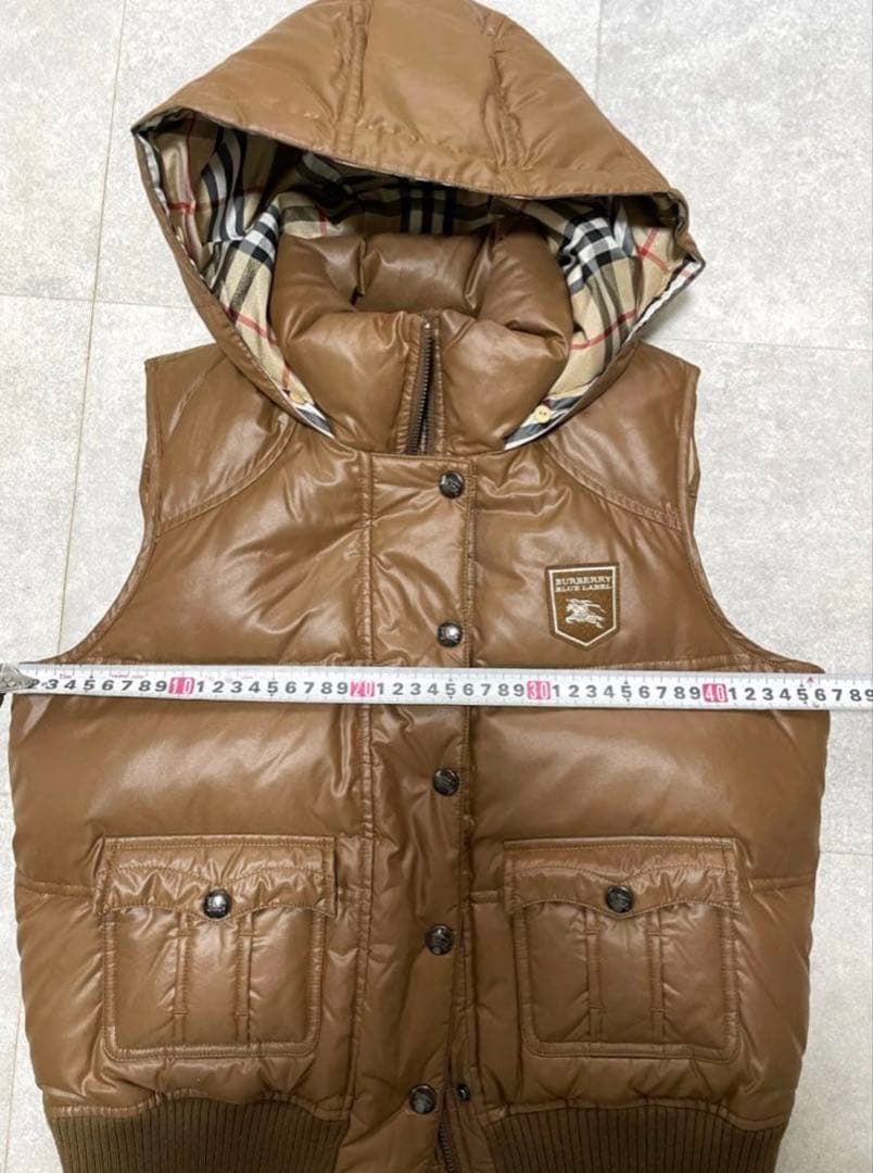 値下げ！美品Burberryブルーレーベル ダウンベスト　キャメル　38
