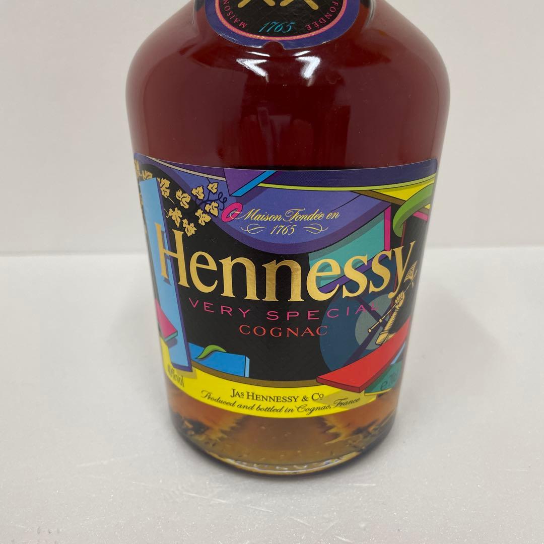 KAWS ヘネシー V.S リミテッドエディション