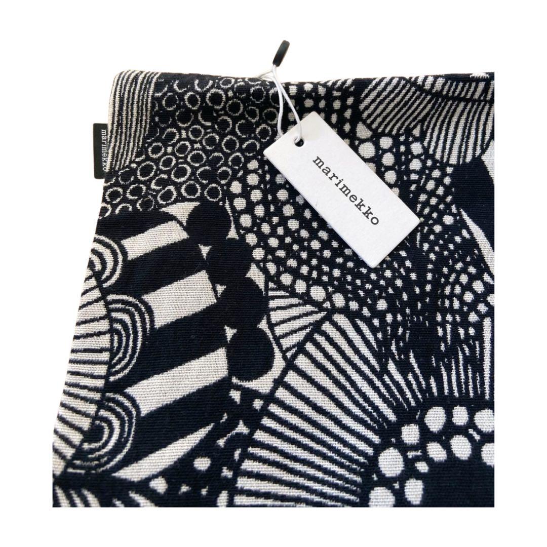 新品✨マリメッコ ピエニシイルトラプータルハ クッションカバー　50x50cm