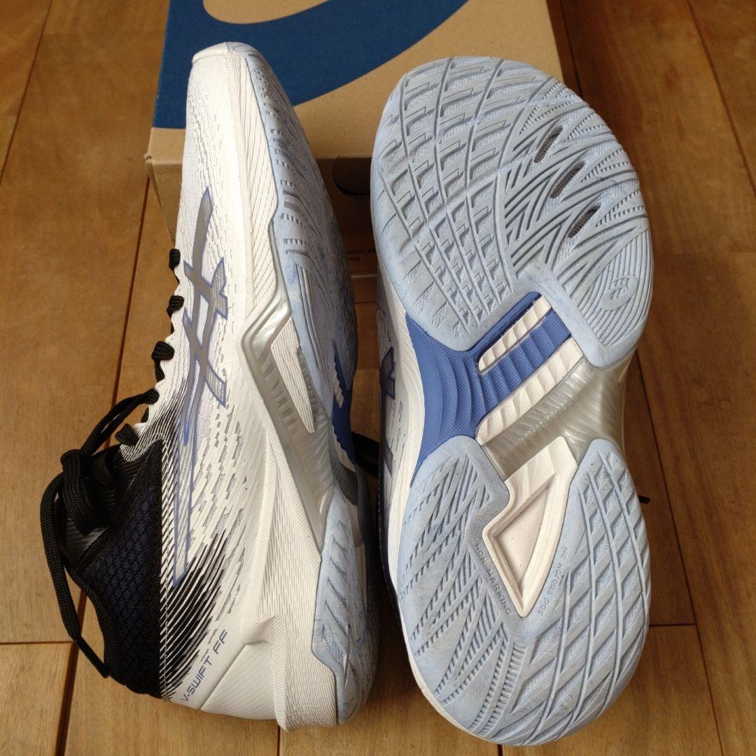 asics バレーボールシューズ