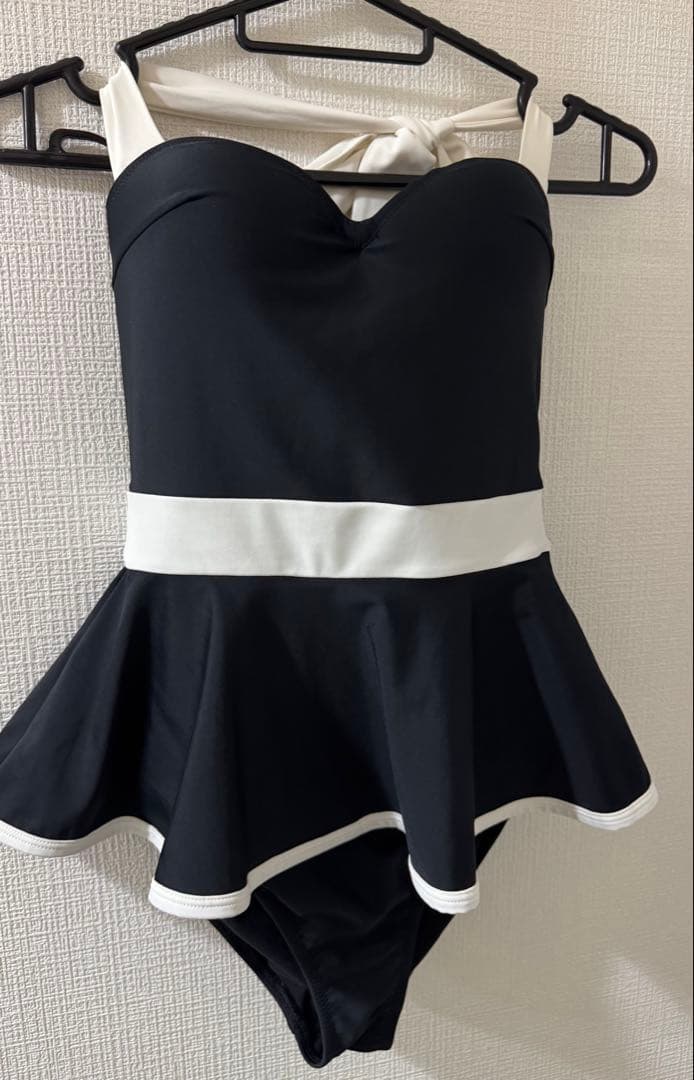 Darich ダーリッチ バイカラーペプラムワンピースビキニ　ブラック
