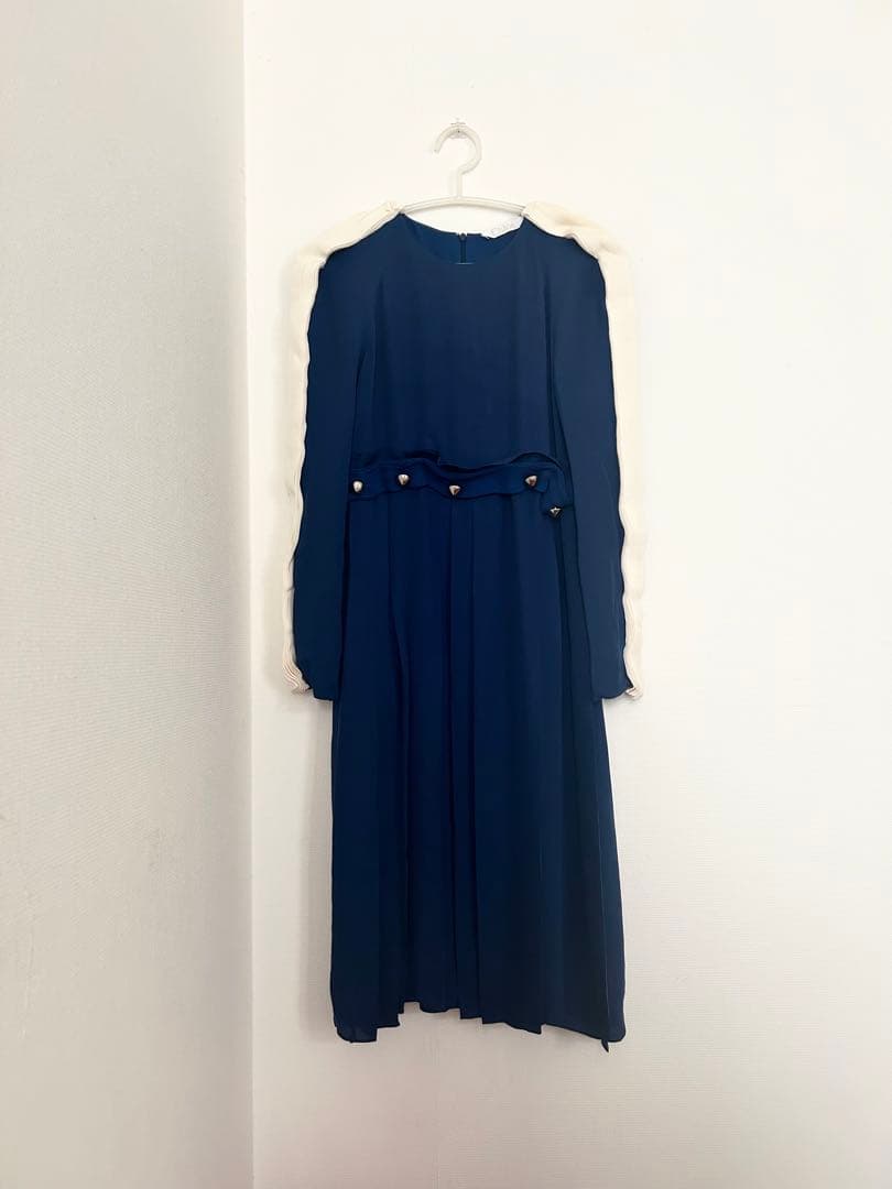 【もも 】Chloe ドレス　ブルー