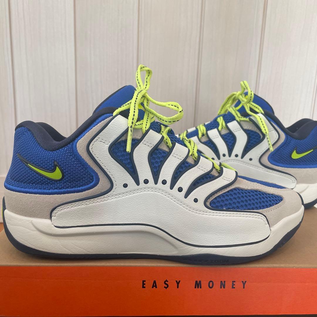 NIKE ナイキ　KD18 バスケットボールシューズ 24cm