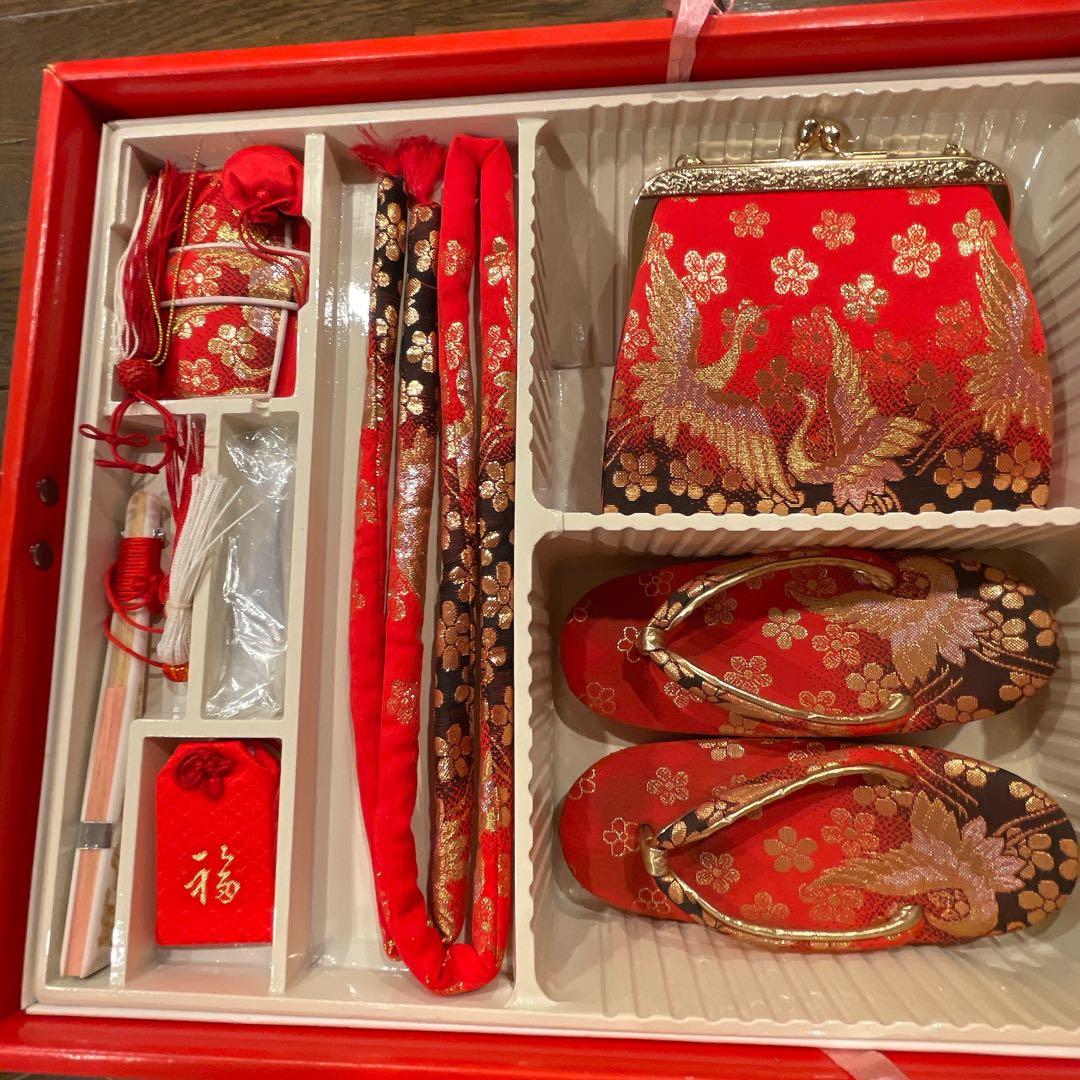 七五三　3帯　草履　バッグ　セット　赤　黒　花魁　おいらん