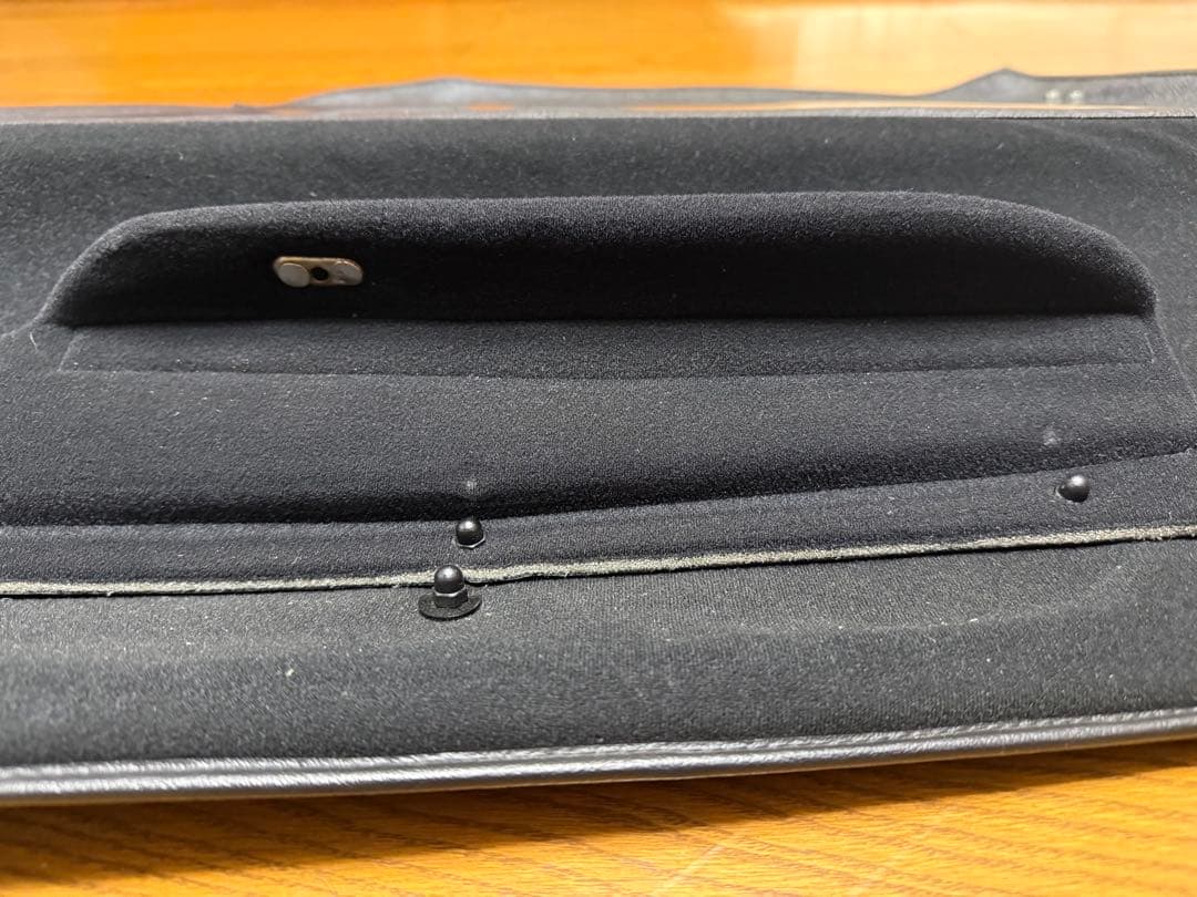 ケータハム　サイドスクリーンアームレスト左右