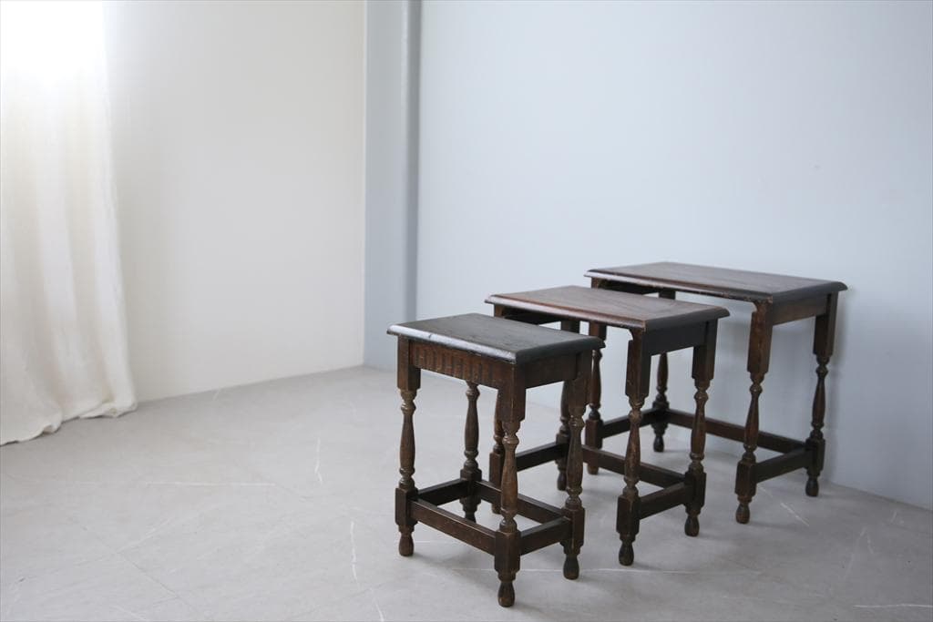 英国アンティーク木製ネストテーブル3台/収納式机サイドテーブル飾り棚(84-45