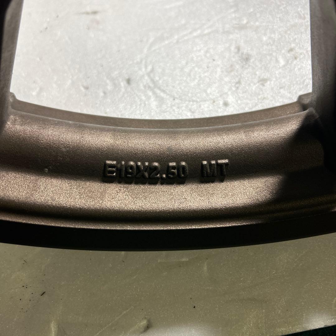 HD FXLRSTフロントホィール撤去品純正品