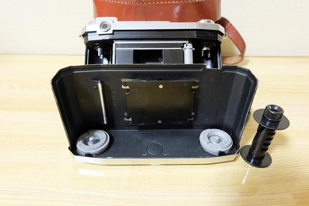 ZEISS IKON ツァイスイコン / TENAX II