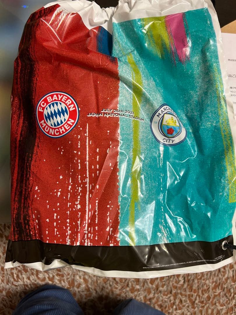 バイエルンミュウヘン対マンチェスターシティの時の先行販売限定グッズ