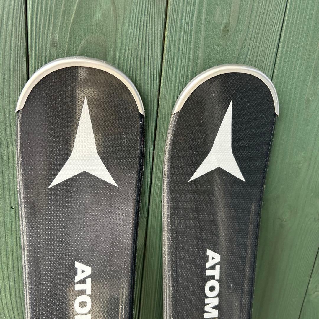 ATOMIC スキー板 ブラック レッド バインディング付き